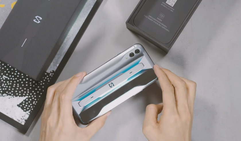 Youtube/ Every Tech in one: سعر ومواصفات هاتف Black Shark 2 Pro