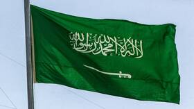 العلم السعودي