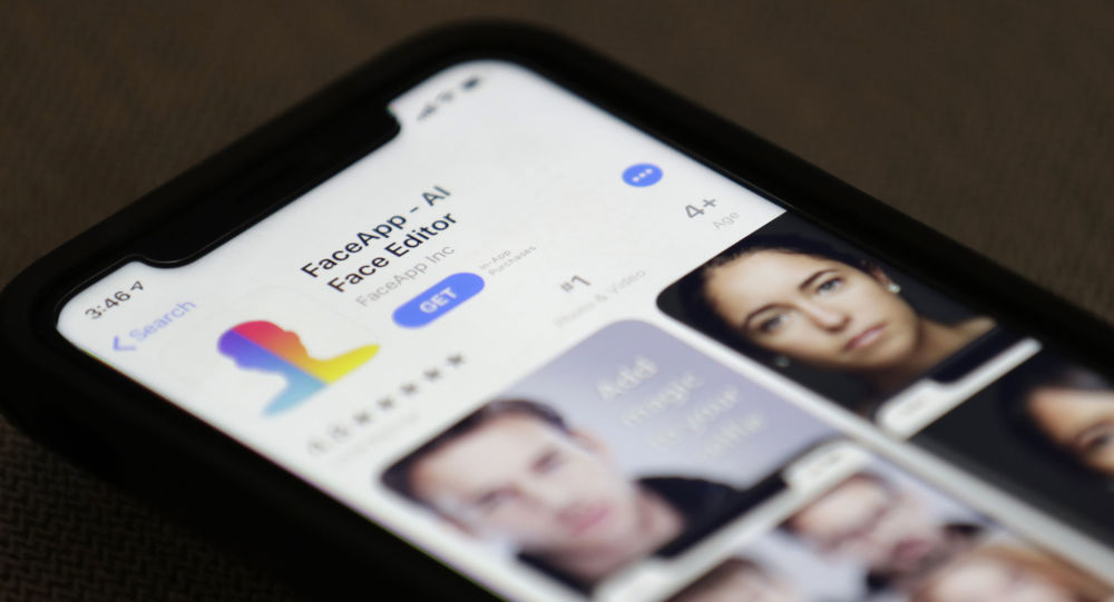 FaceApp 