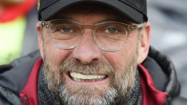 ����� ����