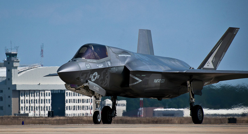 F35